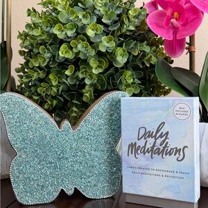 Butterfly art decor with meditation cards NWT